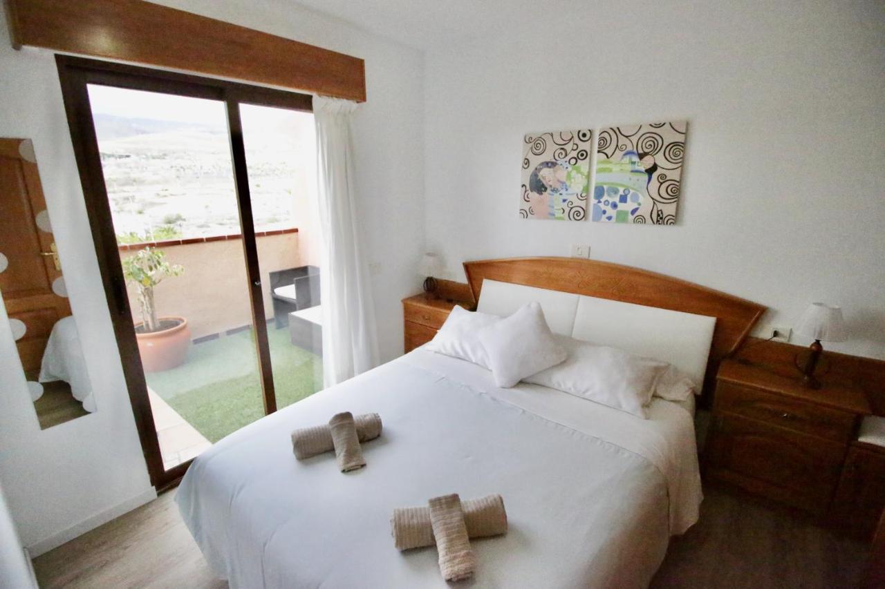 Ohana Ático Avenida Chayofita Los Cristianos  Exterior foto
