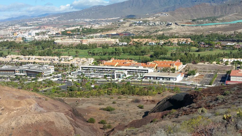Ohana Ático Avenida Chayofita Los Cristianos  Quarto foto