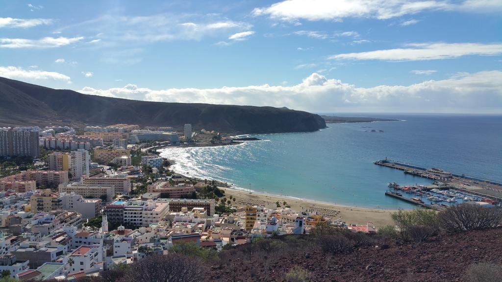 Ohana Ático Avenida Chayofita Los Cristianos  Quarto foto